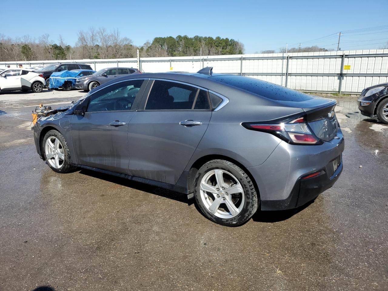2018 Chevrolet Volt - Image 2