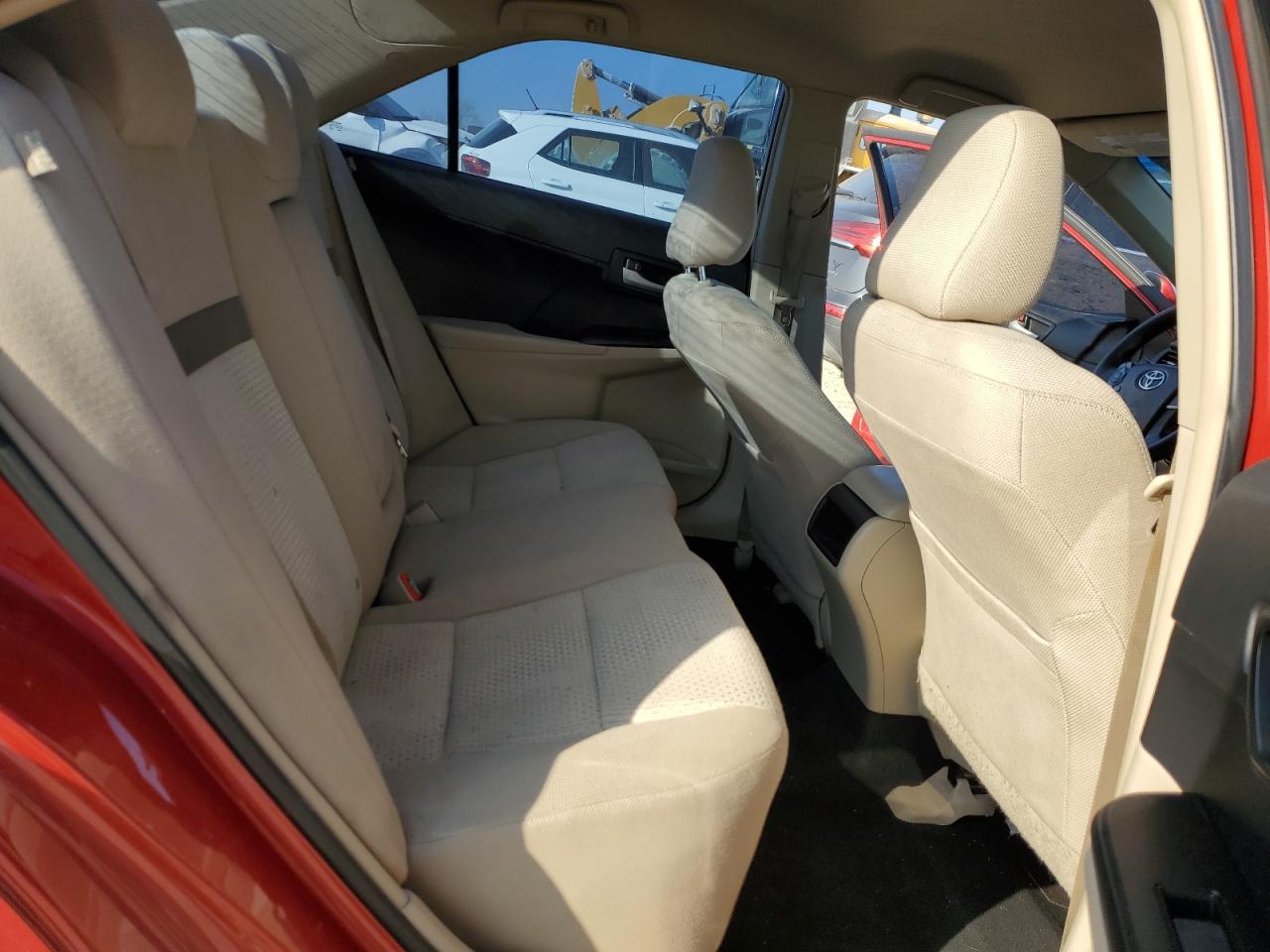 2014 Toyota Camry - Image 10