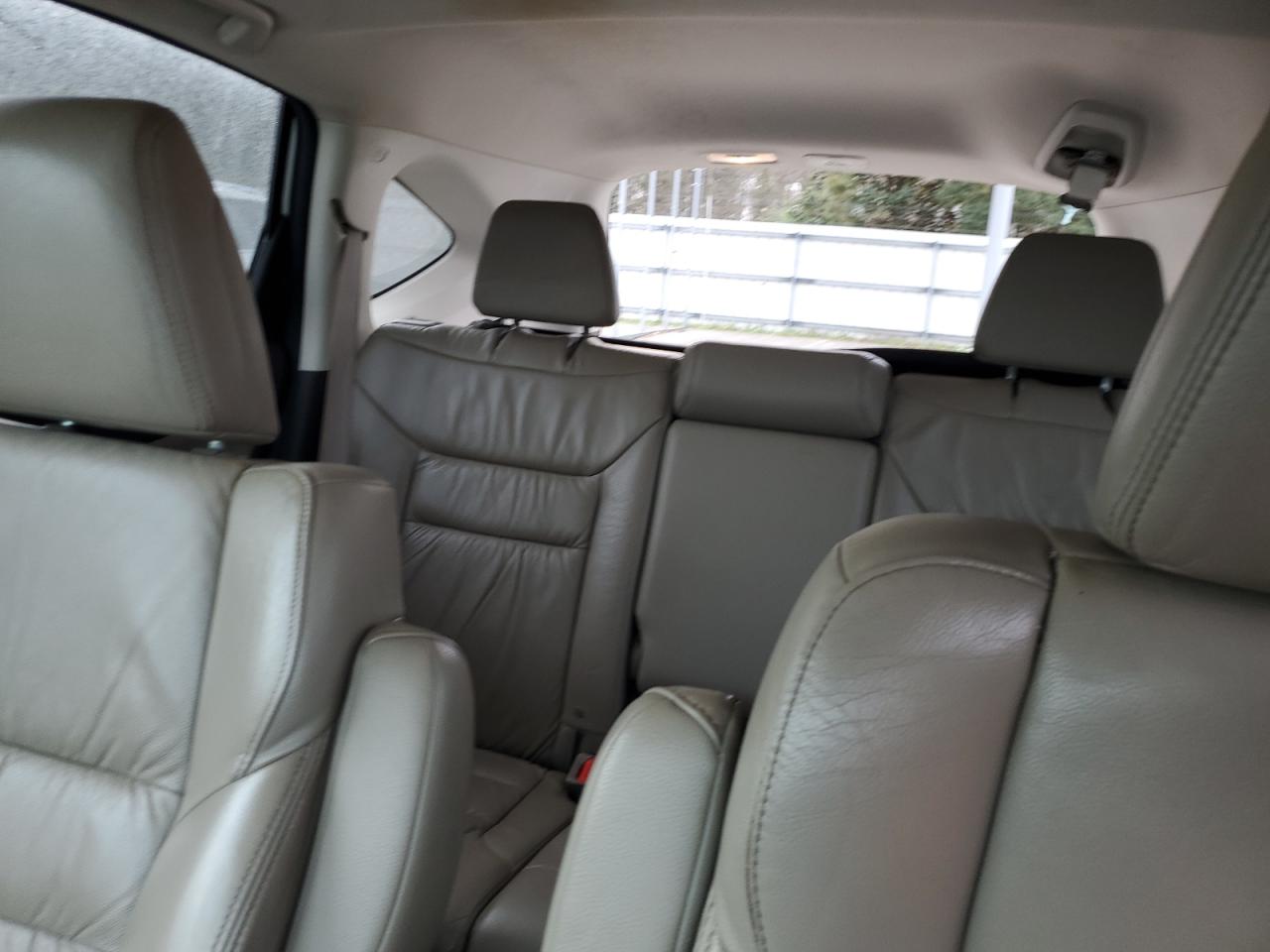 2013 Honda CR-V - Image 10