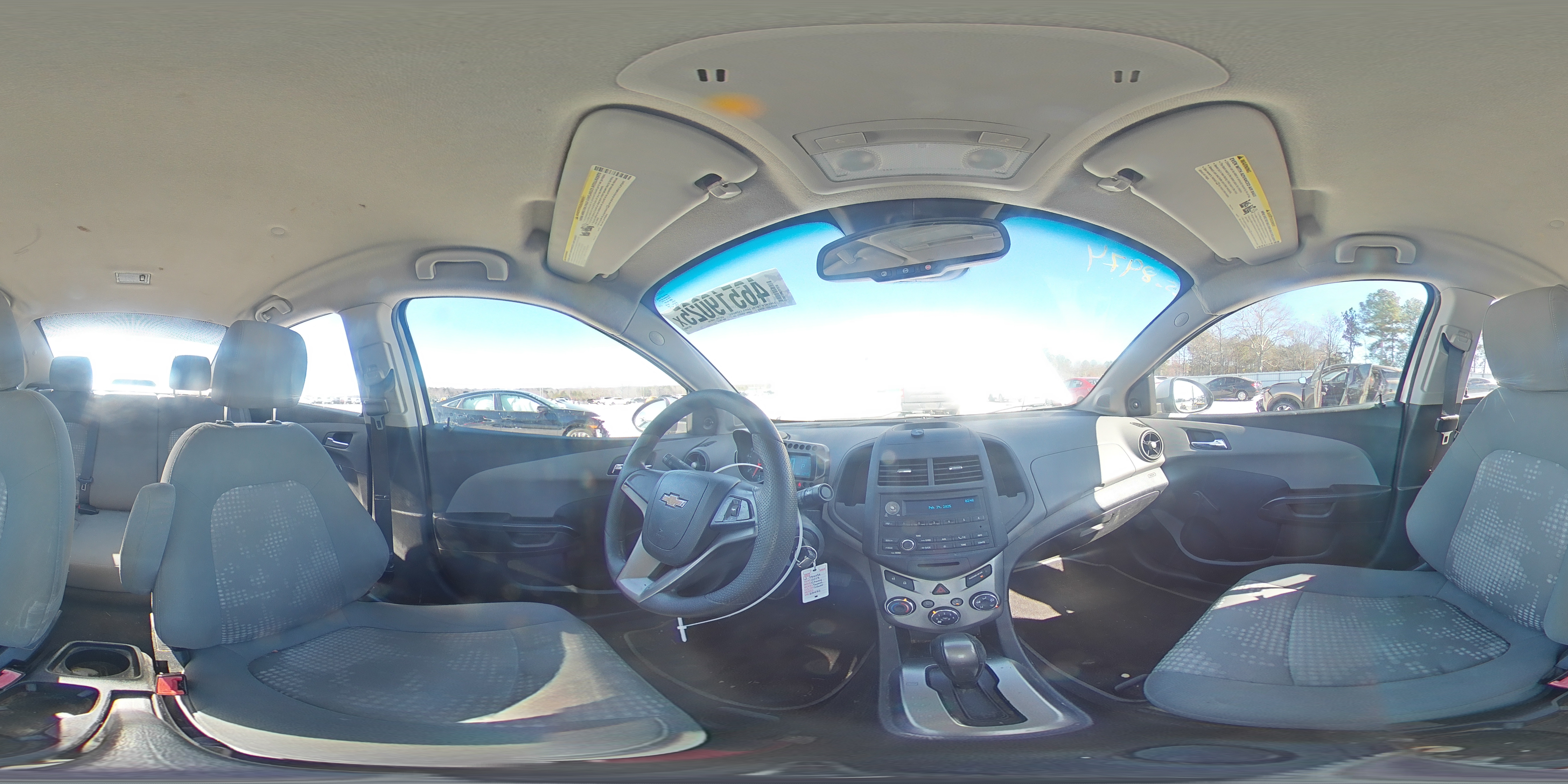 2013 Chevrolet Sonic - Image 13