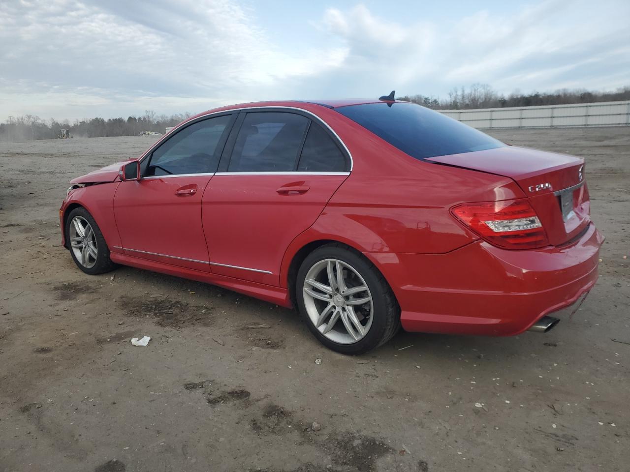 2014 Mercedes-Benz C-klasse - Image 2