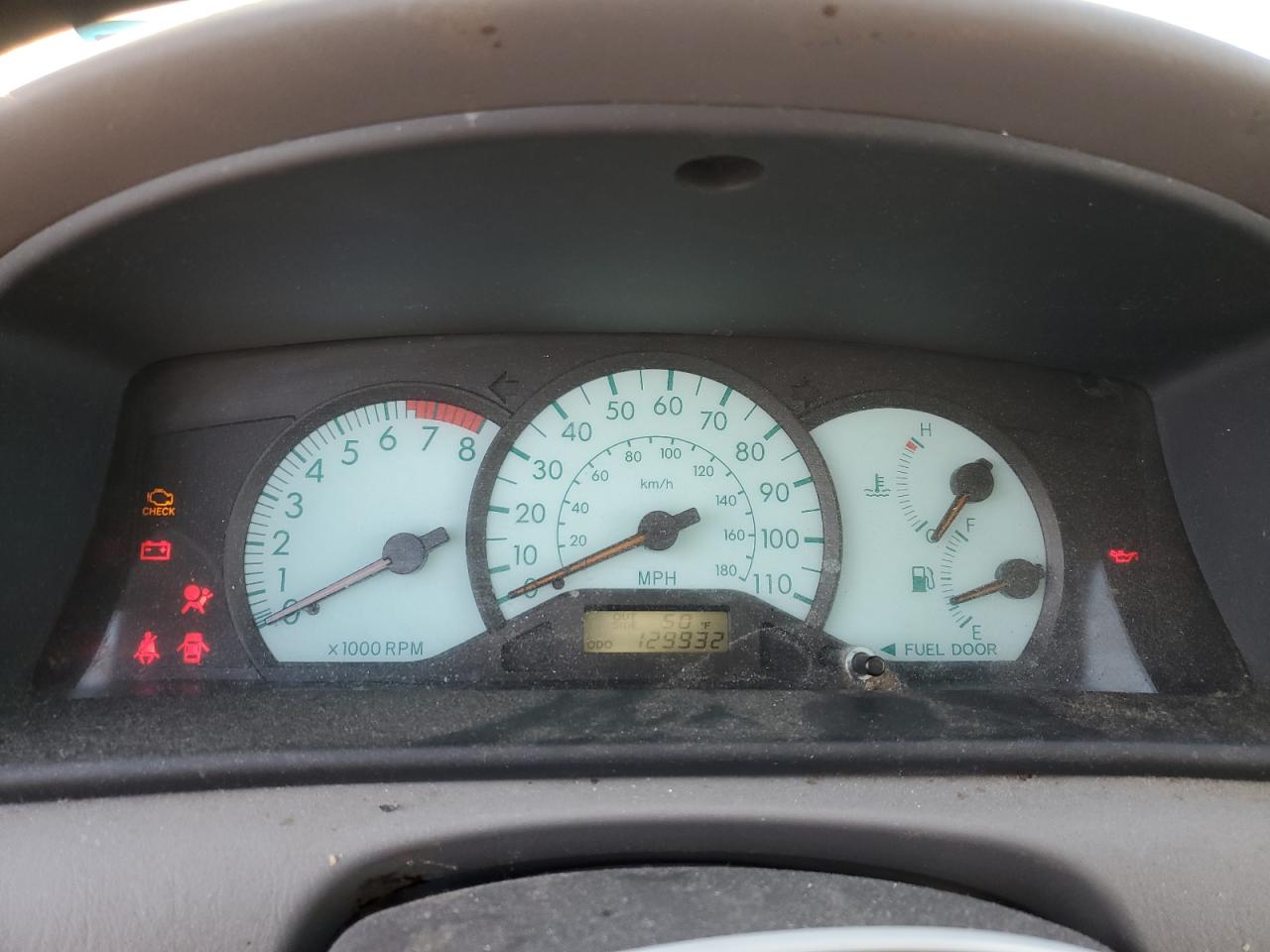 2003 Toyota Corolla - Image 9