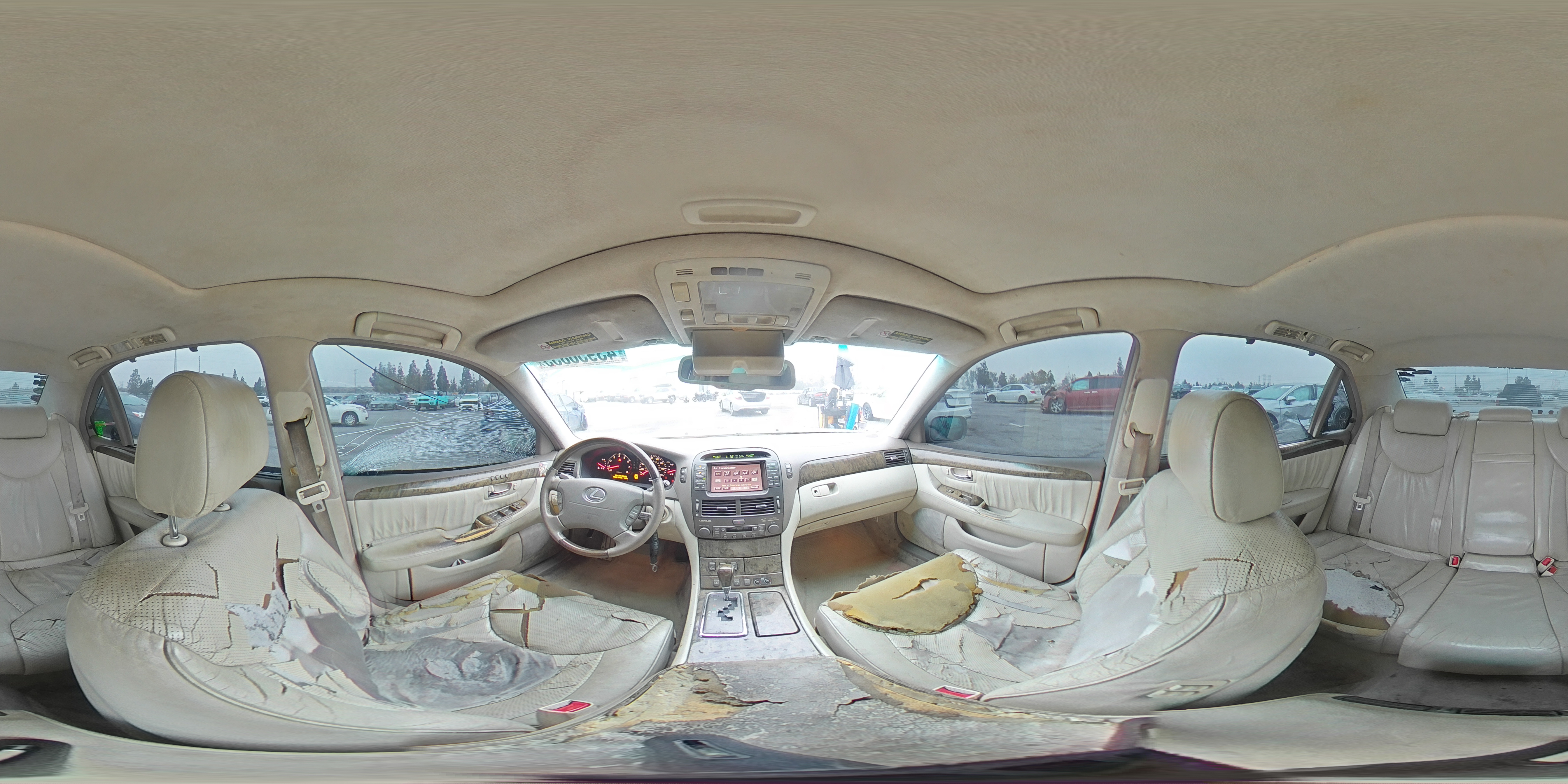 2001 Lexus LS - Image 13