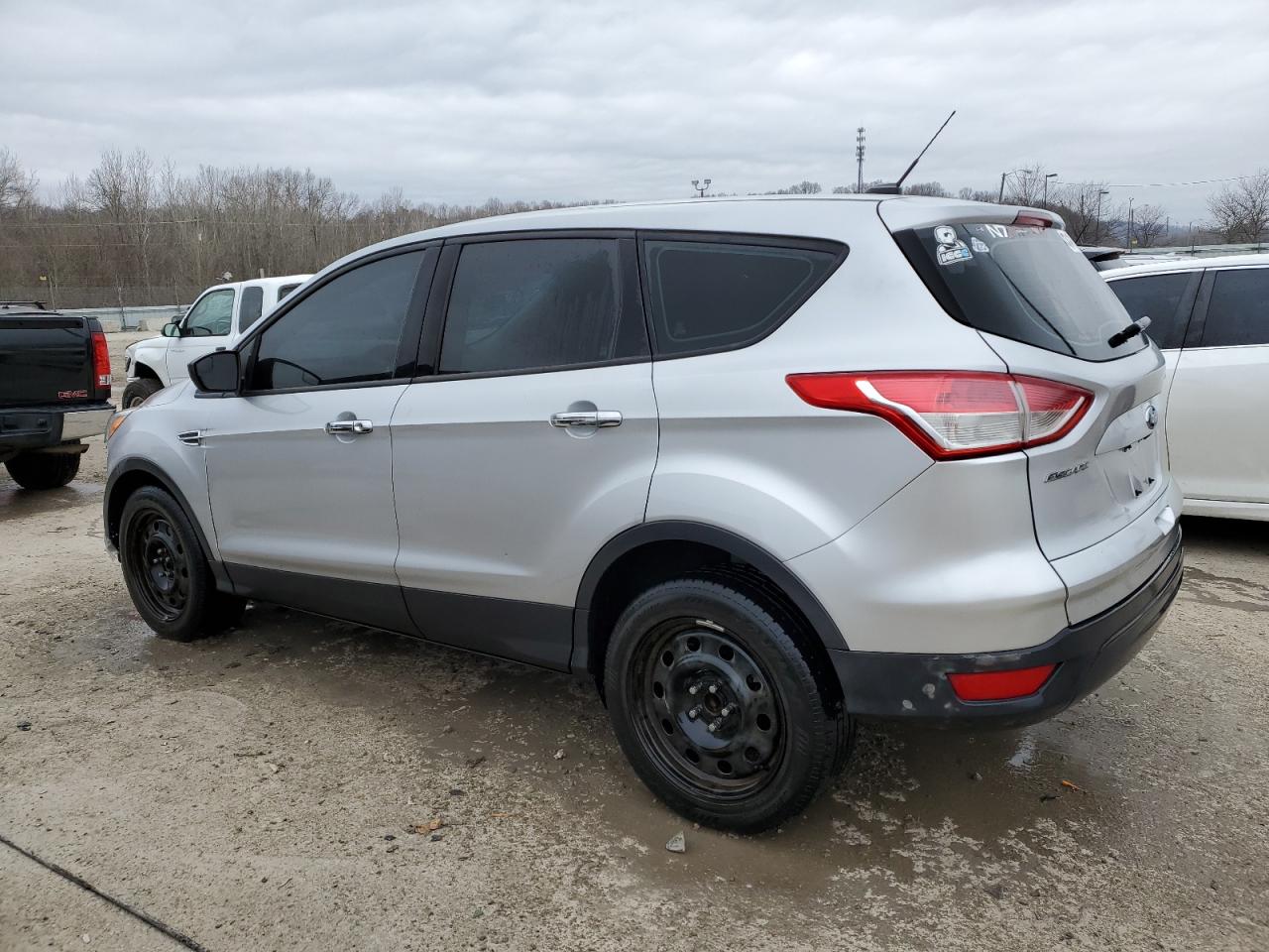 2016 Ford Escape - Image 2