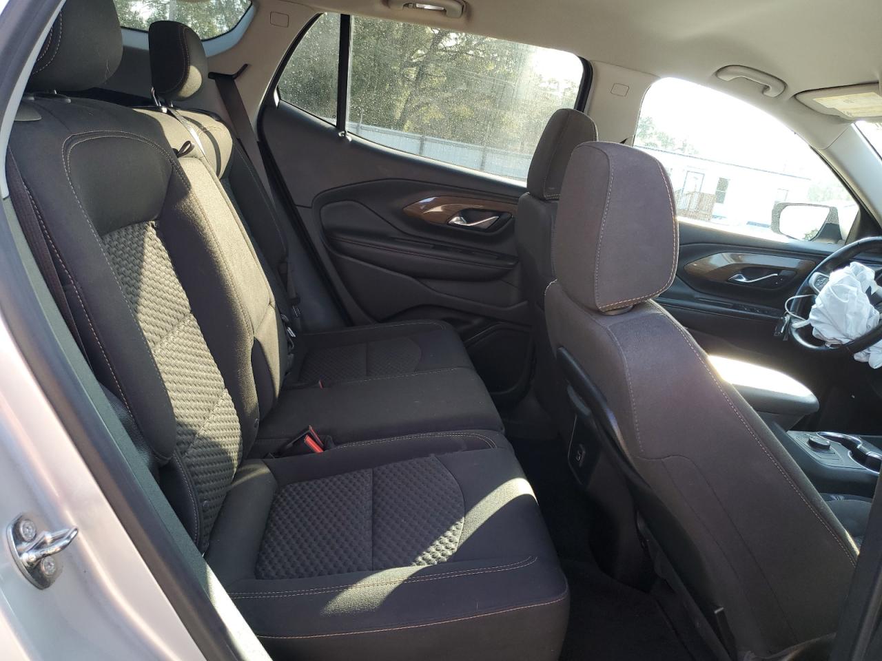 2019 GMC Terrain - Image 11