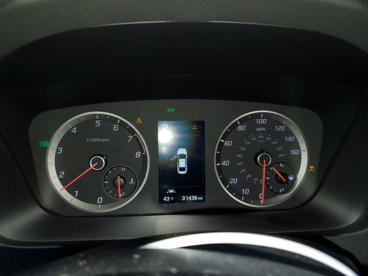2015 Hyundai Sonata - Image 9