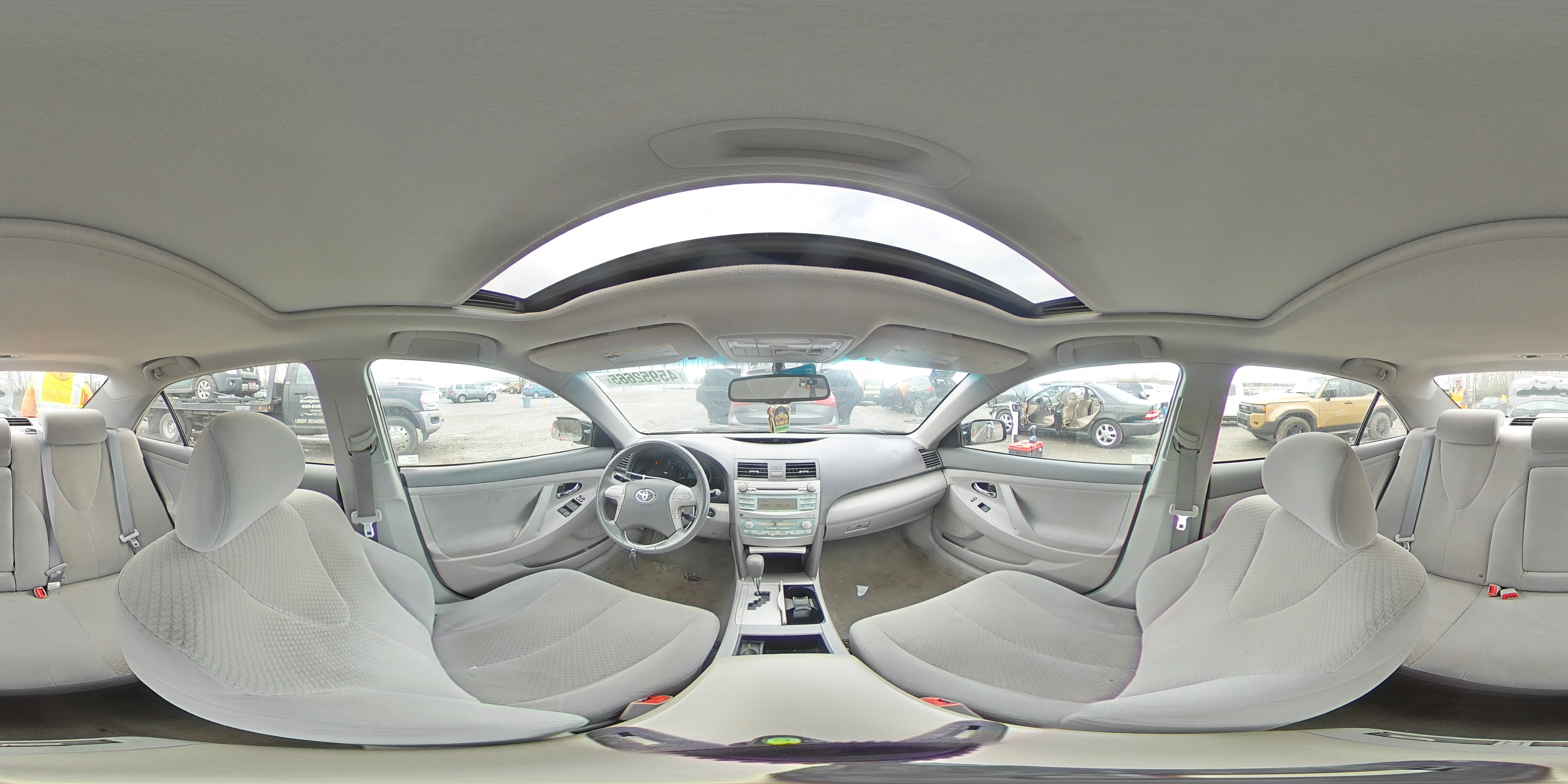2007 Toyota Camry - Image 13
