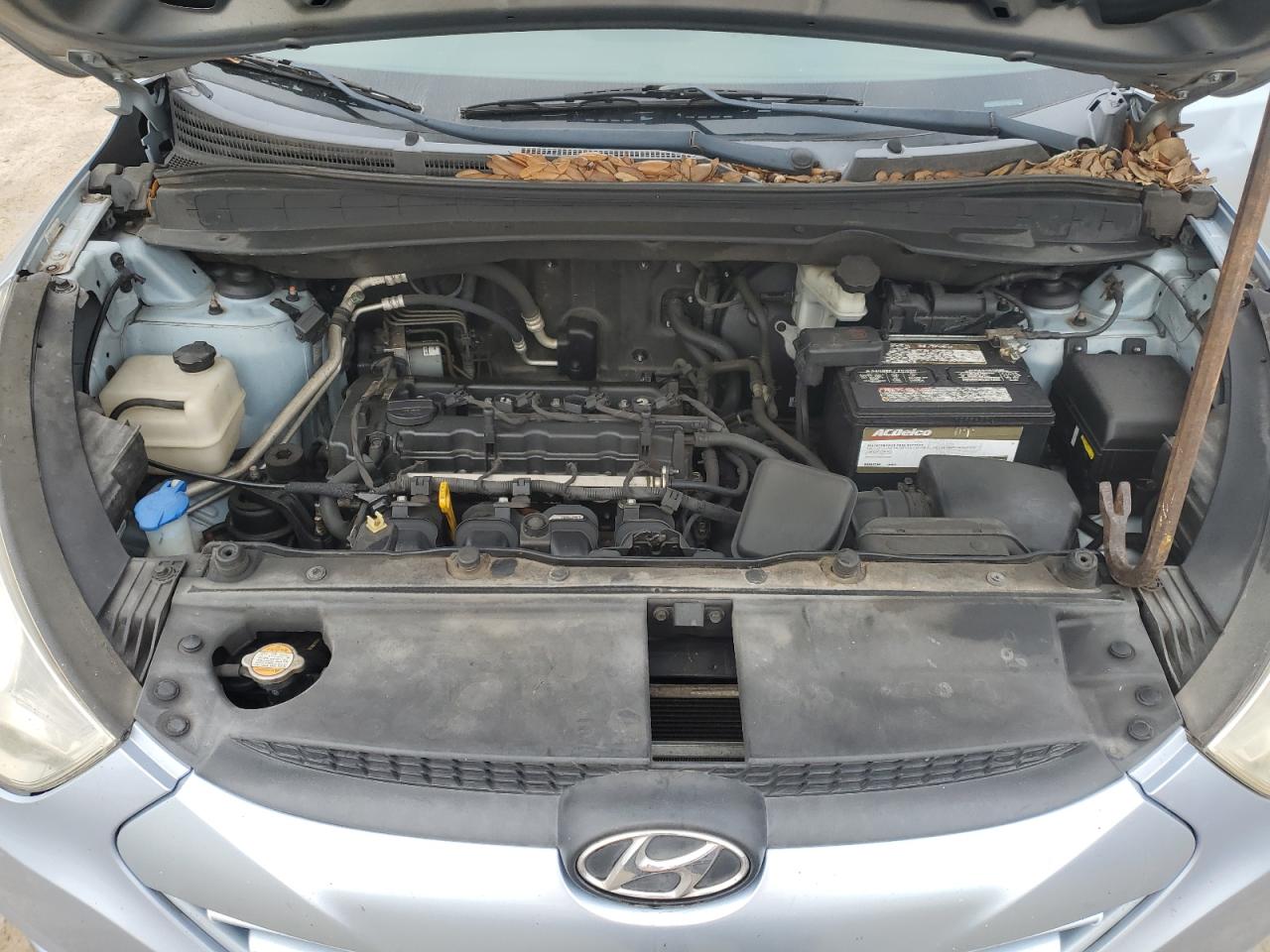 2010 Hyundai Tucson - Image 12