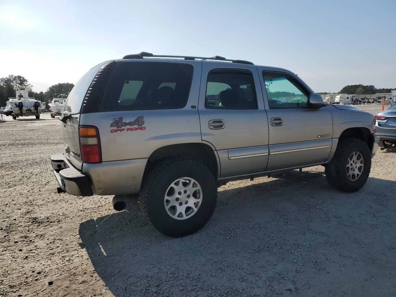 2001 Chevrolet Tahoe - Image 3