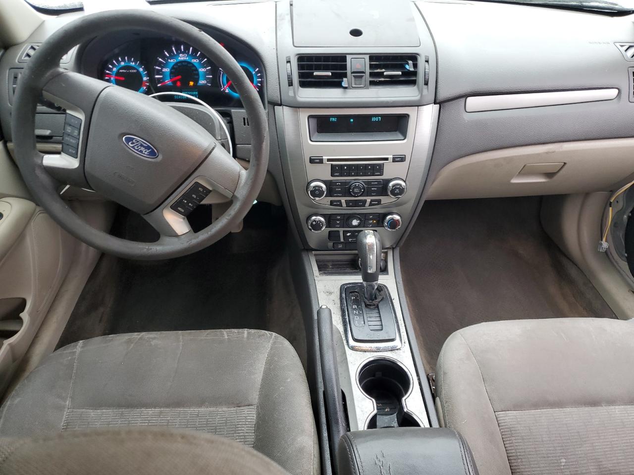 2011 Ford Fusion - Image 8