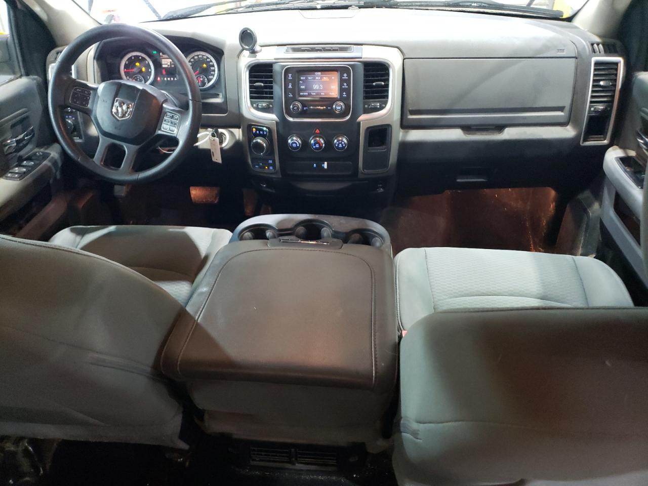 2014 RAM 1500 - Image 8