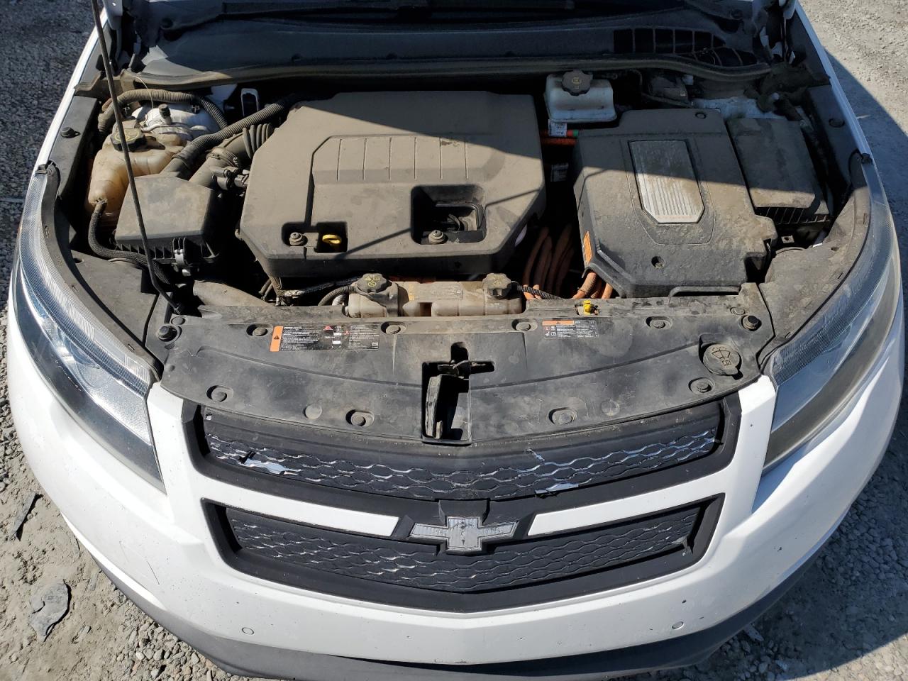 2014 Chevrolet Volt - Image 11
