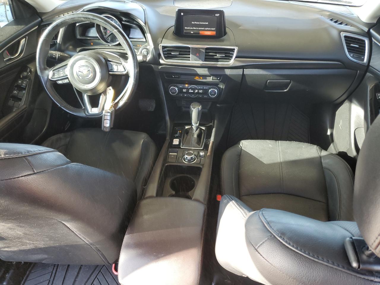 2018 Mazda 3 - Image 8