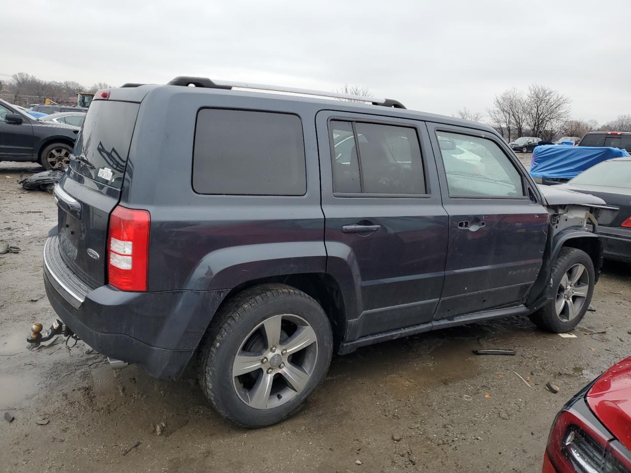 2016 Jeep Liberty (Patriot) - Image 3
