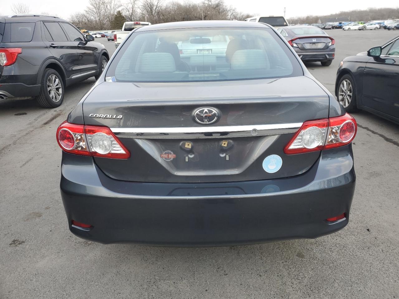 2012 Toyota Corolla - Image 6