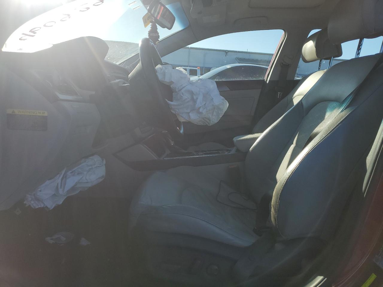 2016 Hyundai Sonata - Image 7