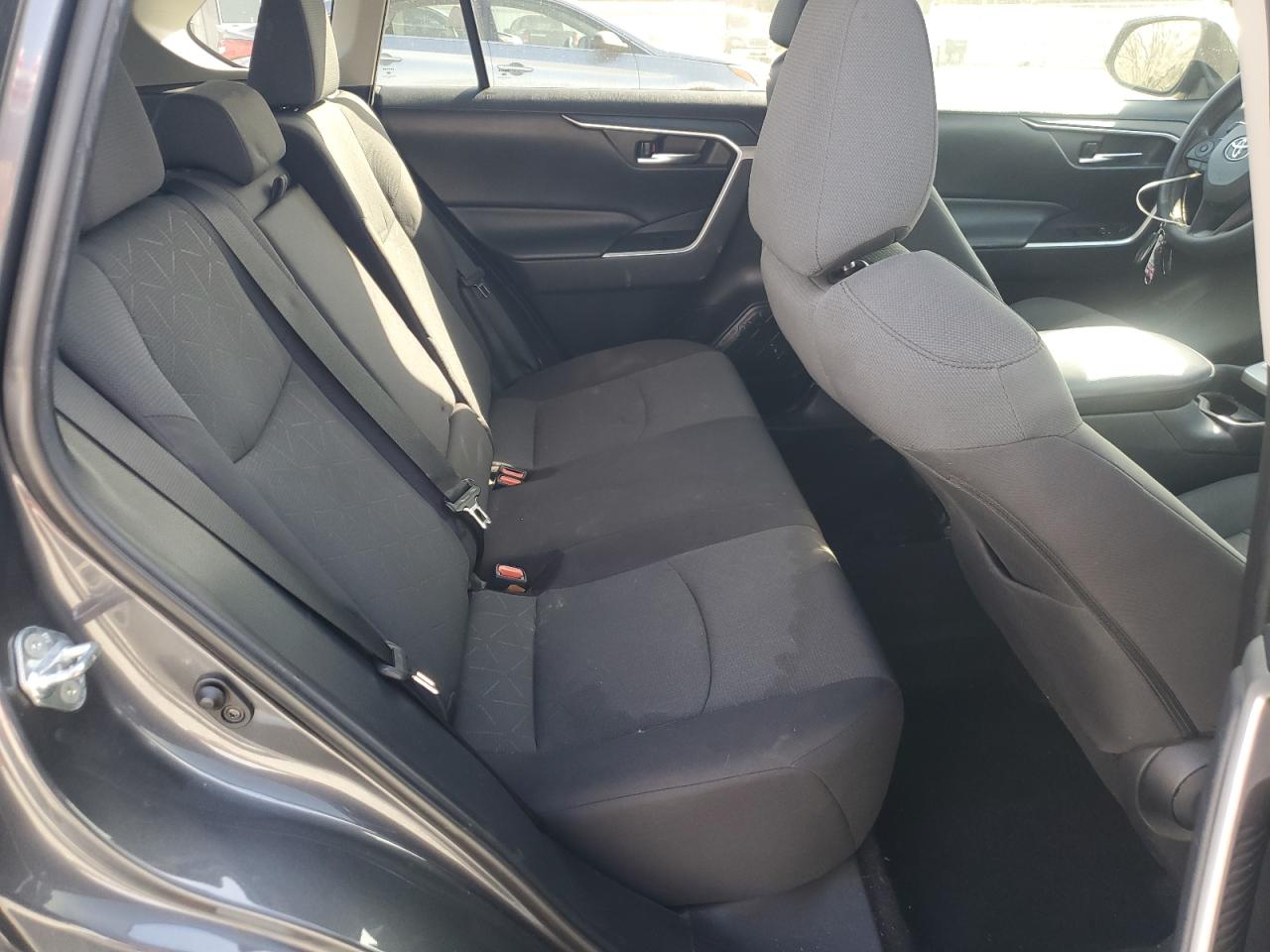 2019 Toyota RAV 4 - Image 10