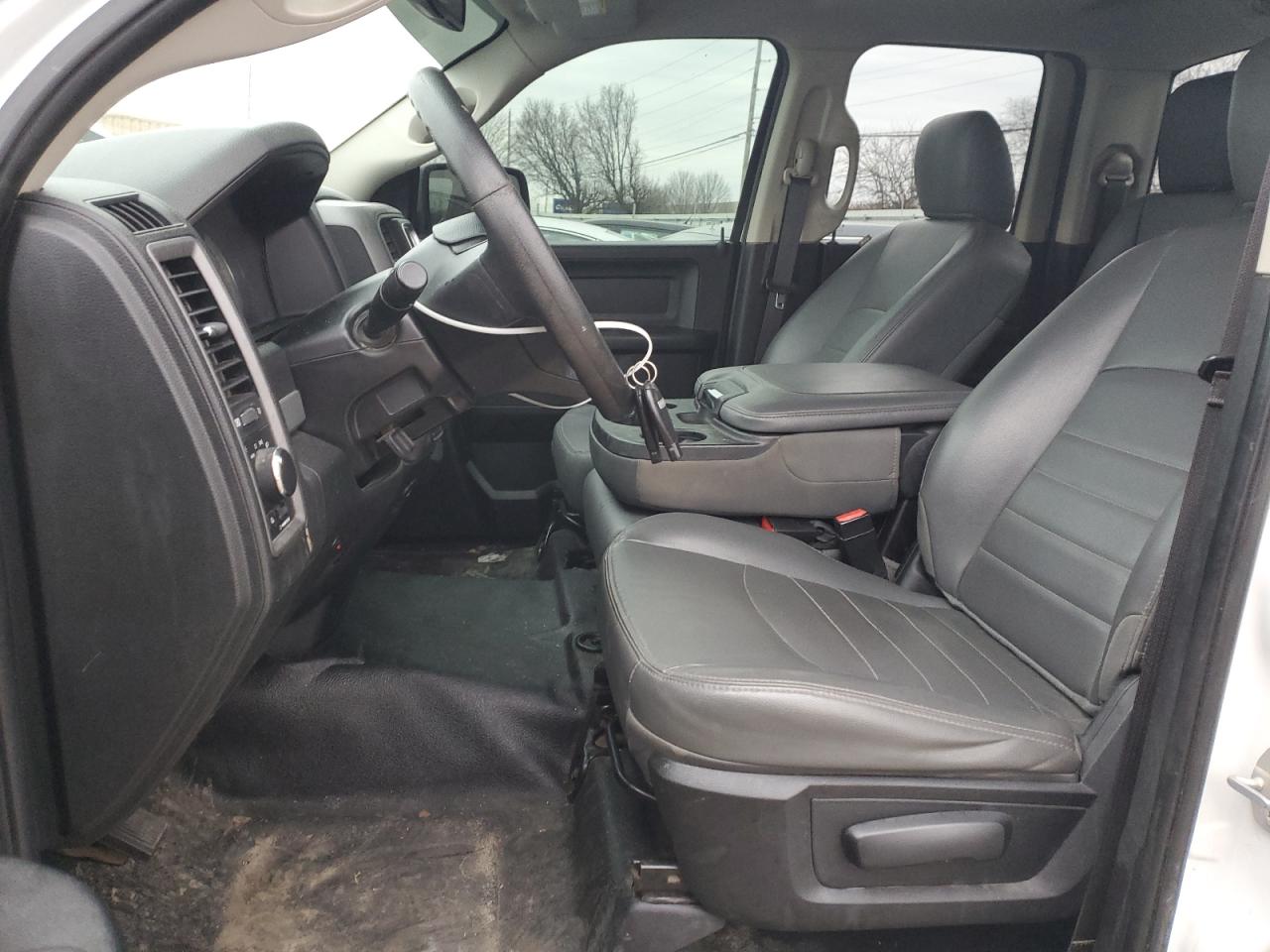 2018 RAM 1500 - Image 7