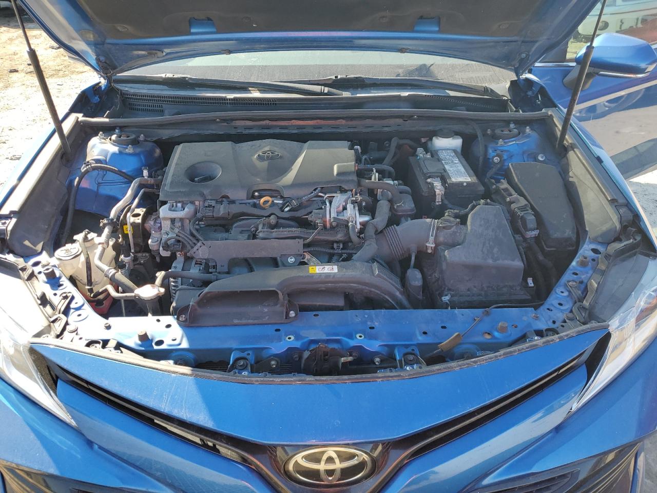 2020 Toyota Camry - Image 11
