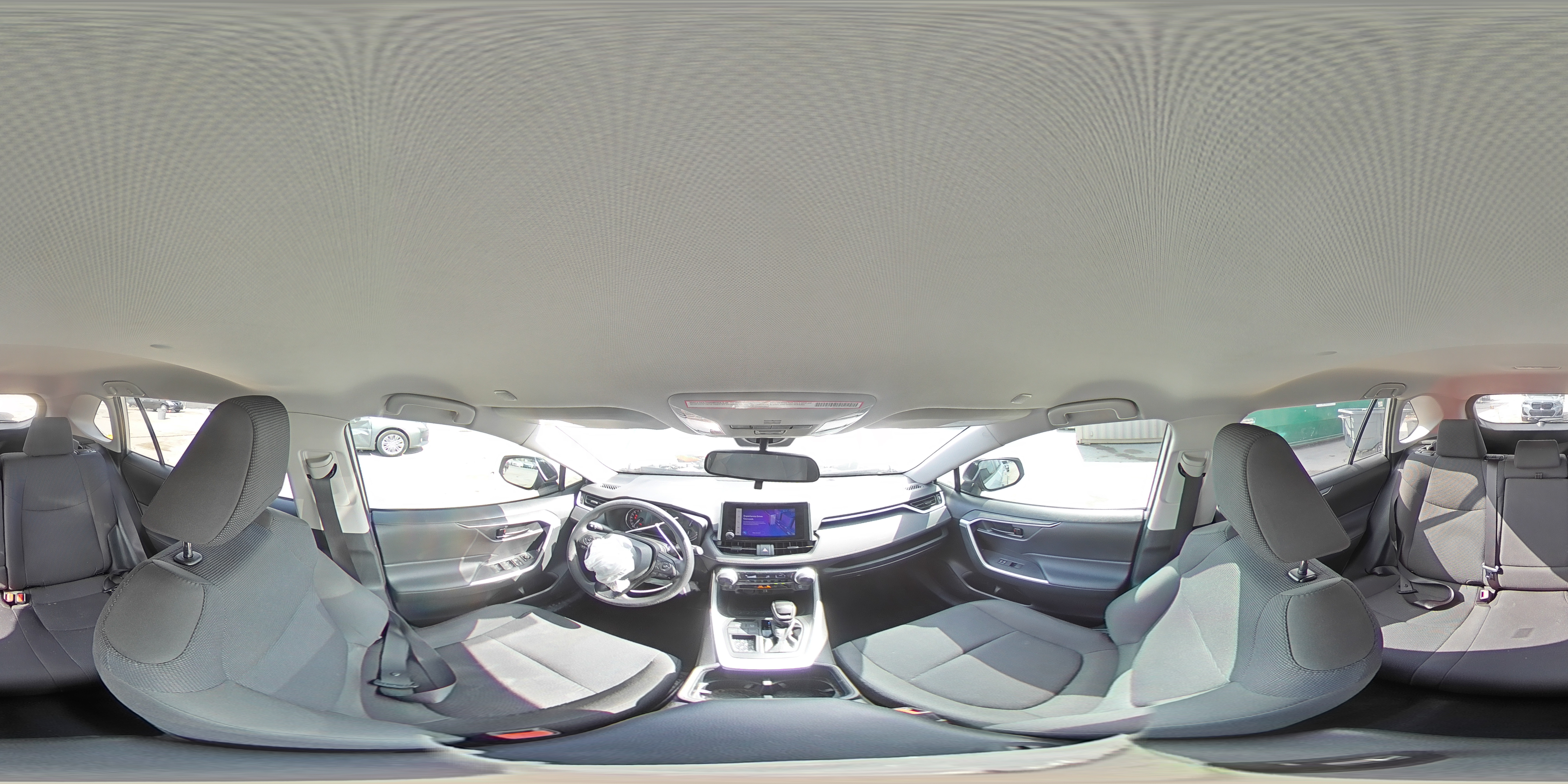 2024 Toyota RAV 4 - Image 16