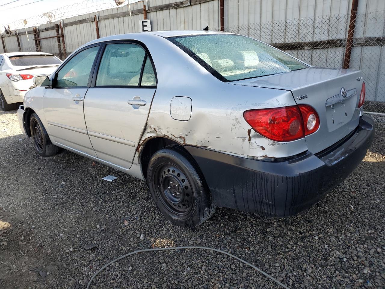 2007 Toyota Corolla - Image 2