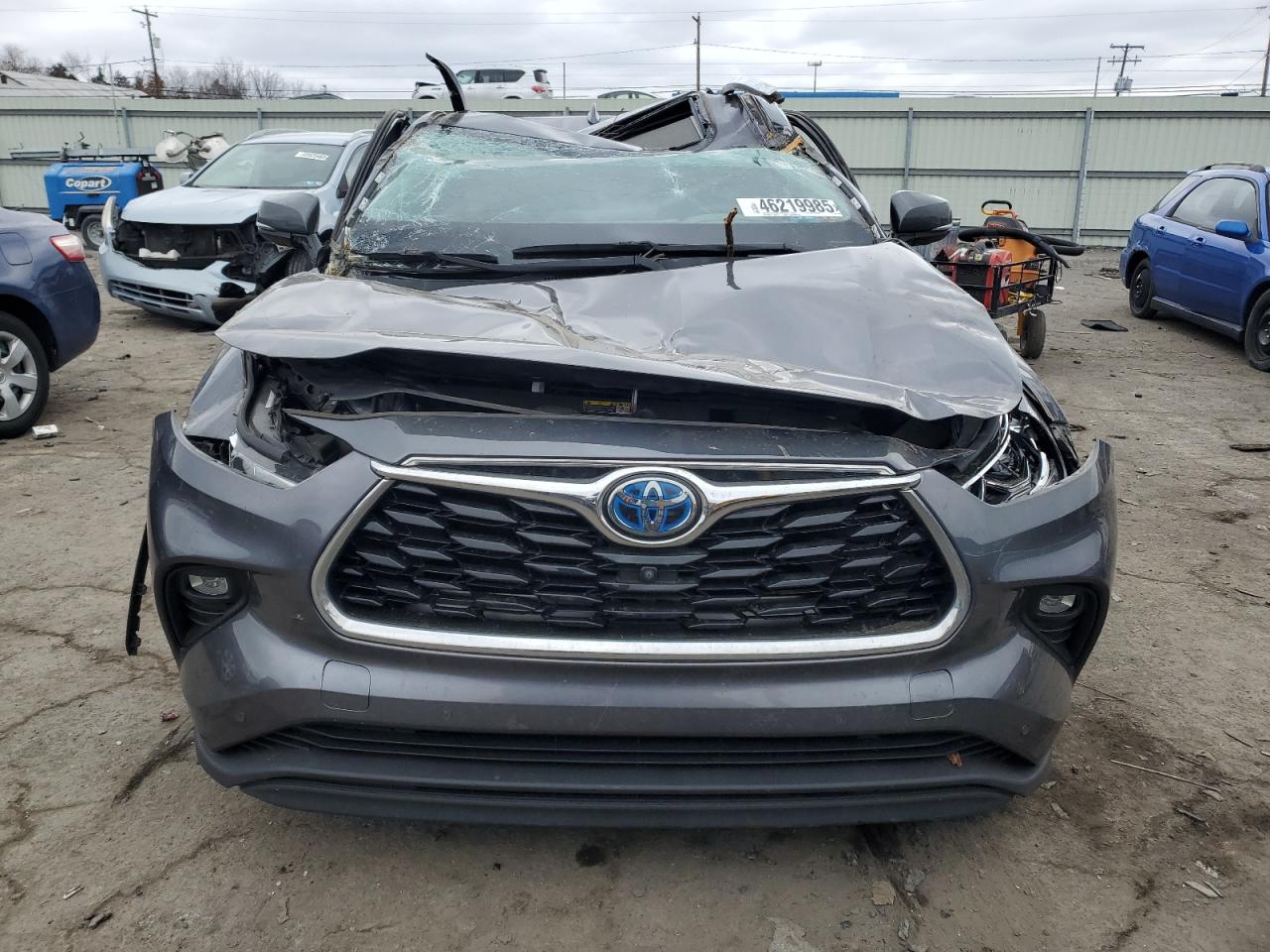 2021 Toyota Highlander - Image 5