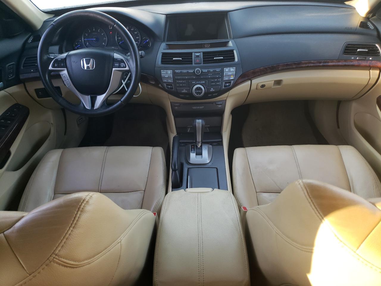 2011 Honda Accord - Image 8