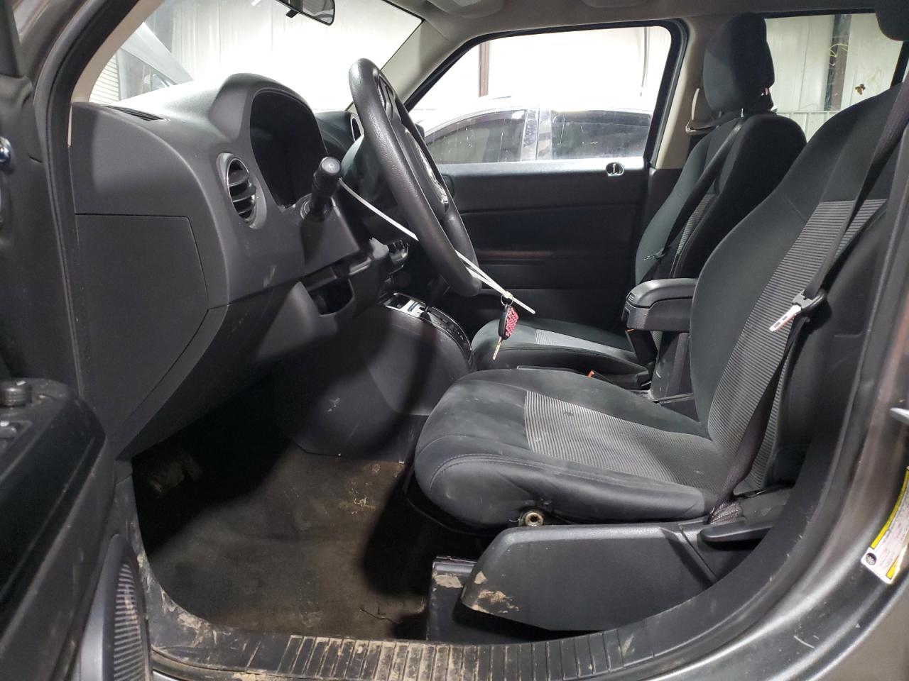 2014 Jeep Liberty (Patriot) - Image 7