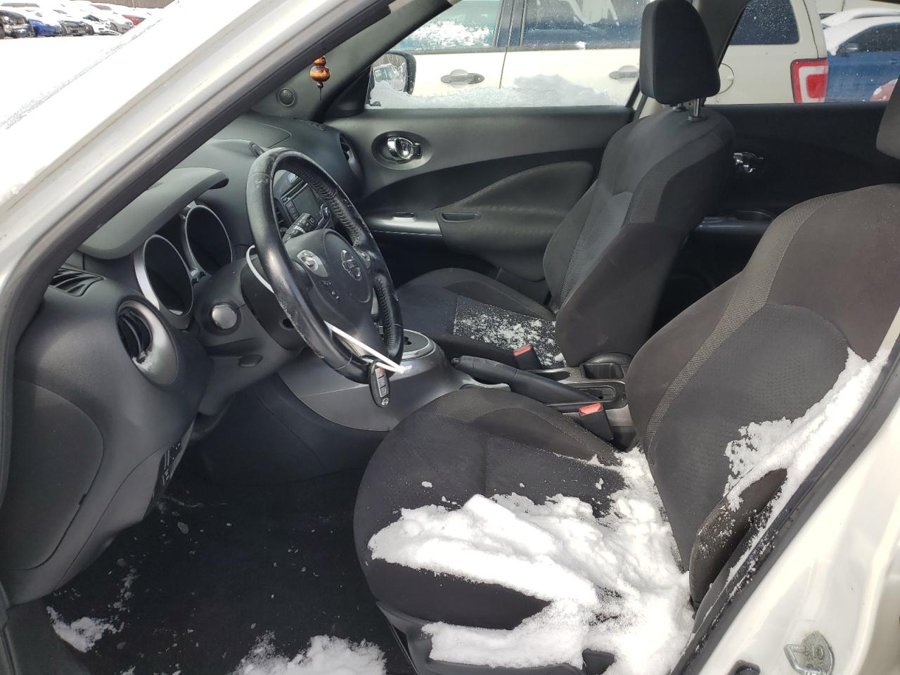 2015 Nissan Juke S VIN: JN8AF5MVXFT553711 Lot: 89395215