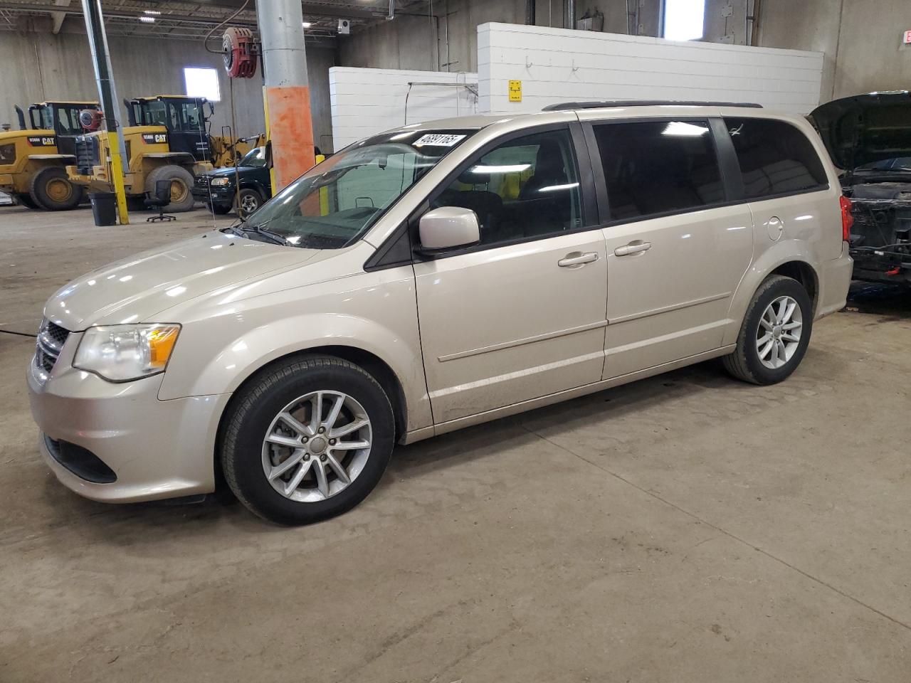 2014 Dodge Caravan - Image 1