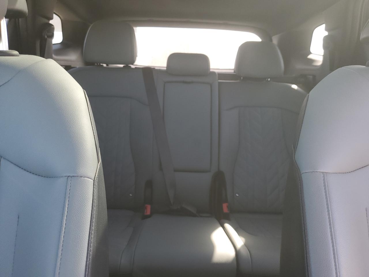 2024 Kia Sportage - Image 10