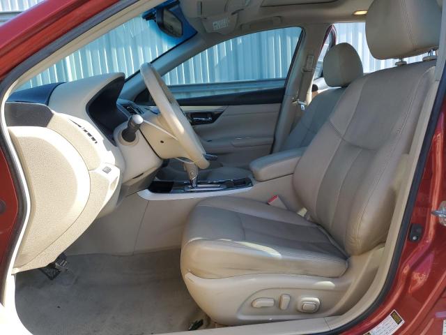 Седаны NISSAN ALTIMA 2013 Красный