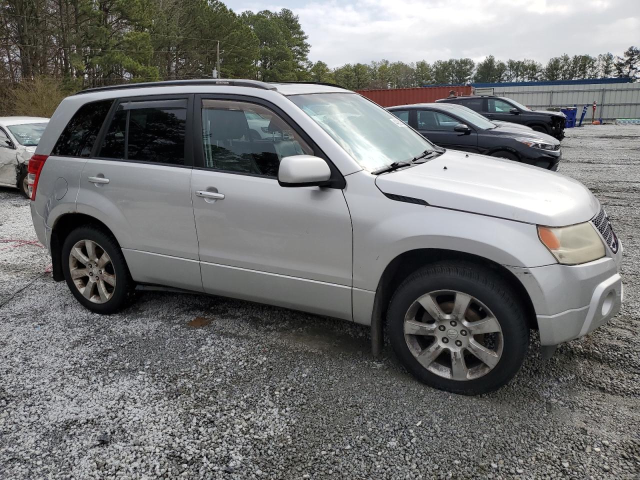 2011 Suzuki Grand Vitara - Image 4
