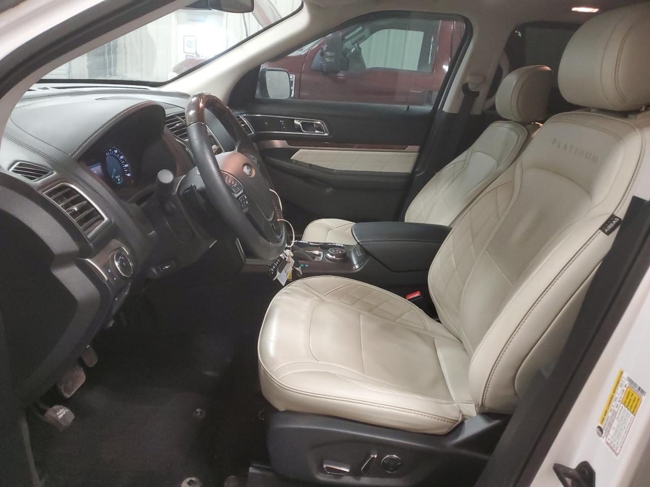 2017 Ford Explorer - Image 7