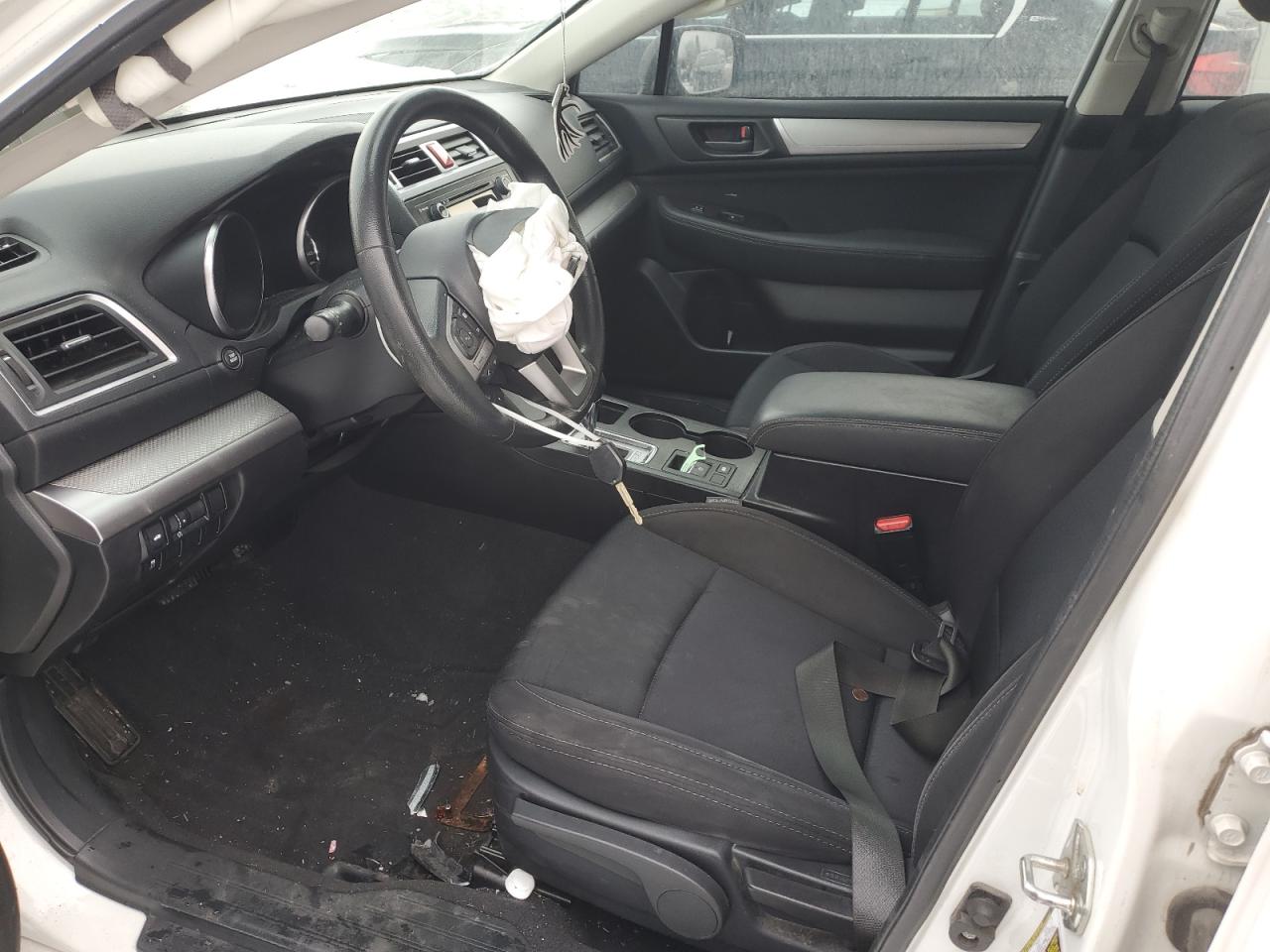 2016 Subaru Legacy - Image 7