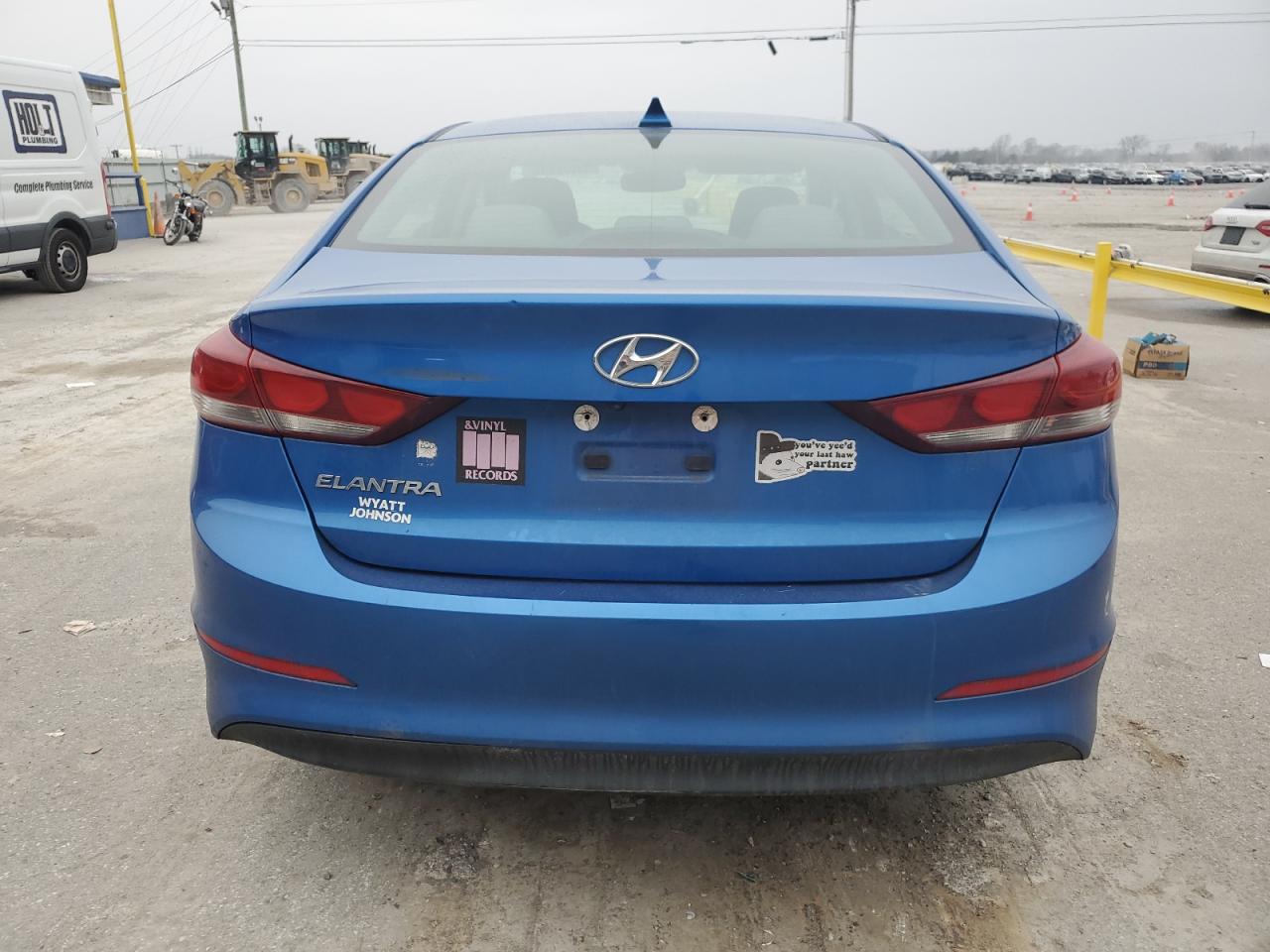 2018 Hyundai Elantra - Image 6