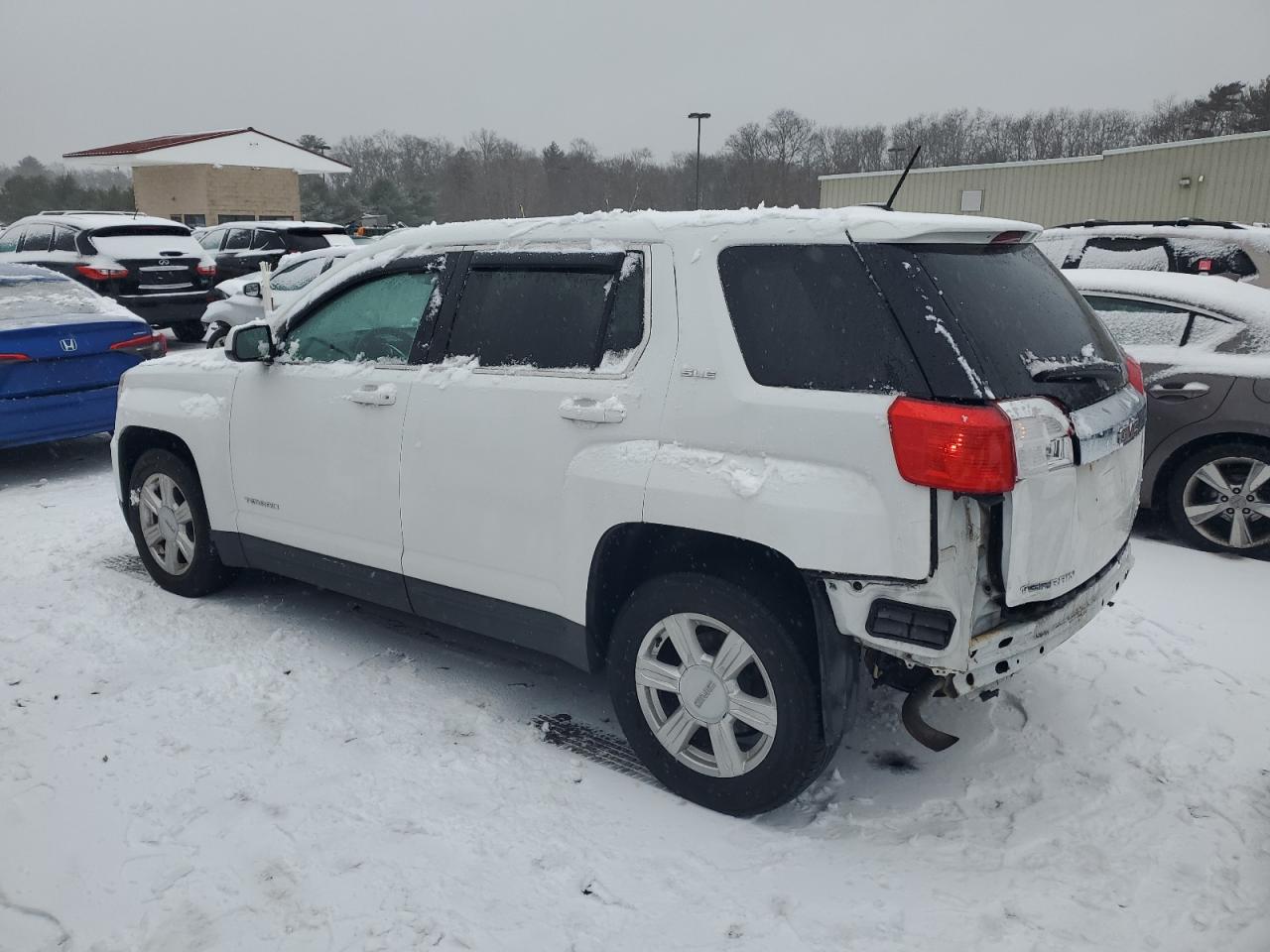 2016 GMC Terrain - Image 2