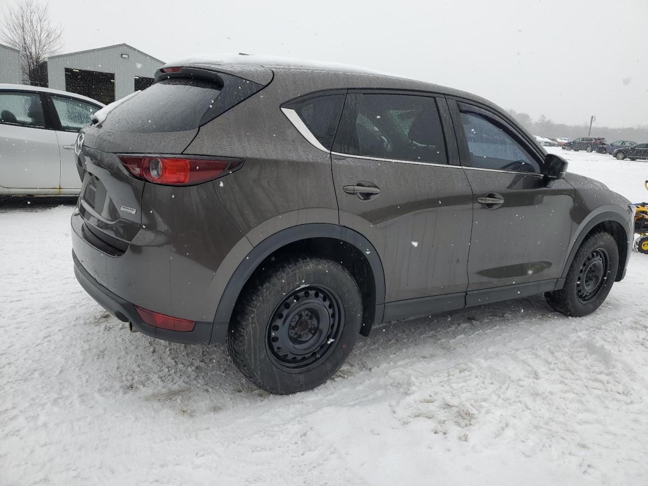 2017 Mazda CX-5 - Image 3