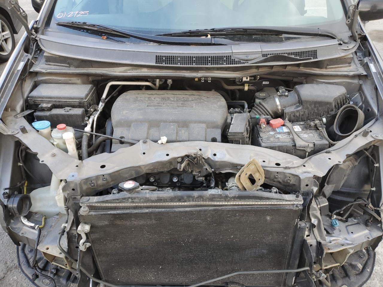 2012 Honda Odyssey - Image 12