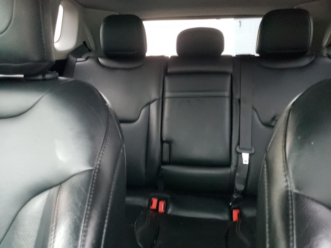 2019 Jeep Compass - Image 10