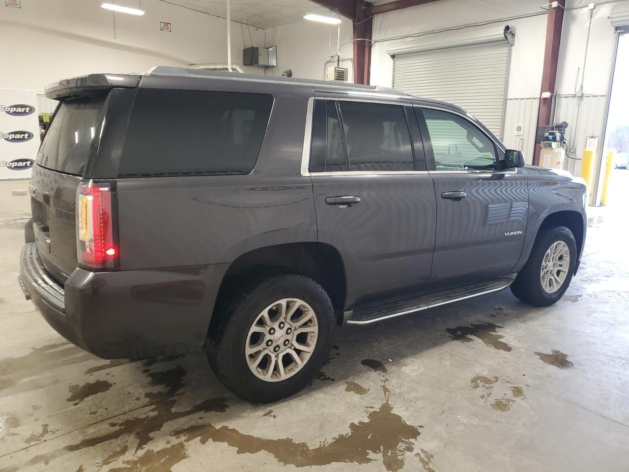 2015 GMC Yukon - Image 3