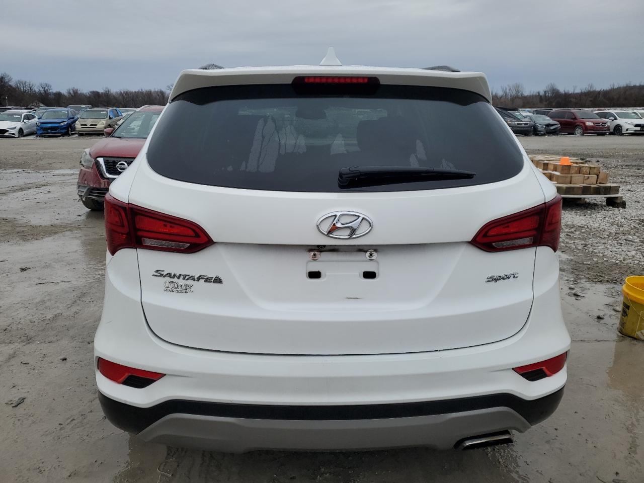 2017 Hyundai Santa Fe - Image 6