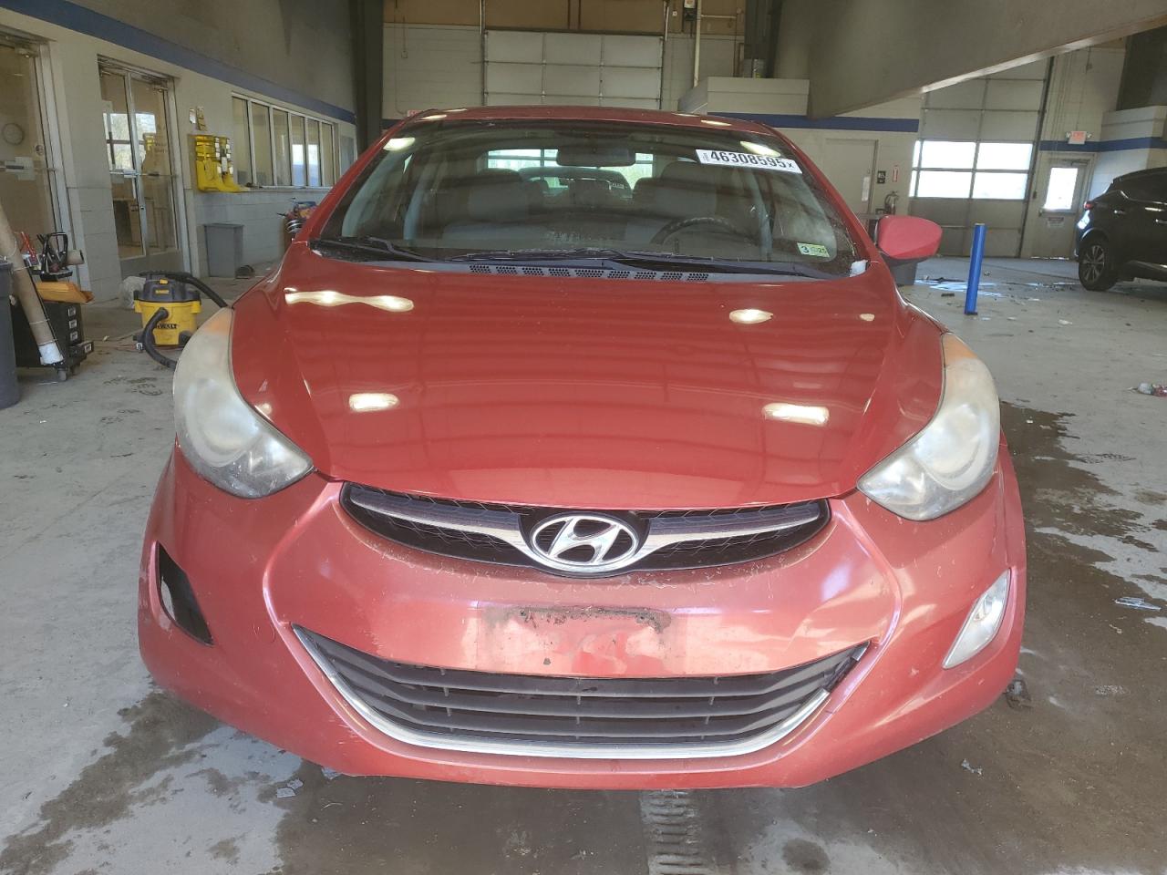 2013 Hyundai Elantra - Image 5