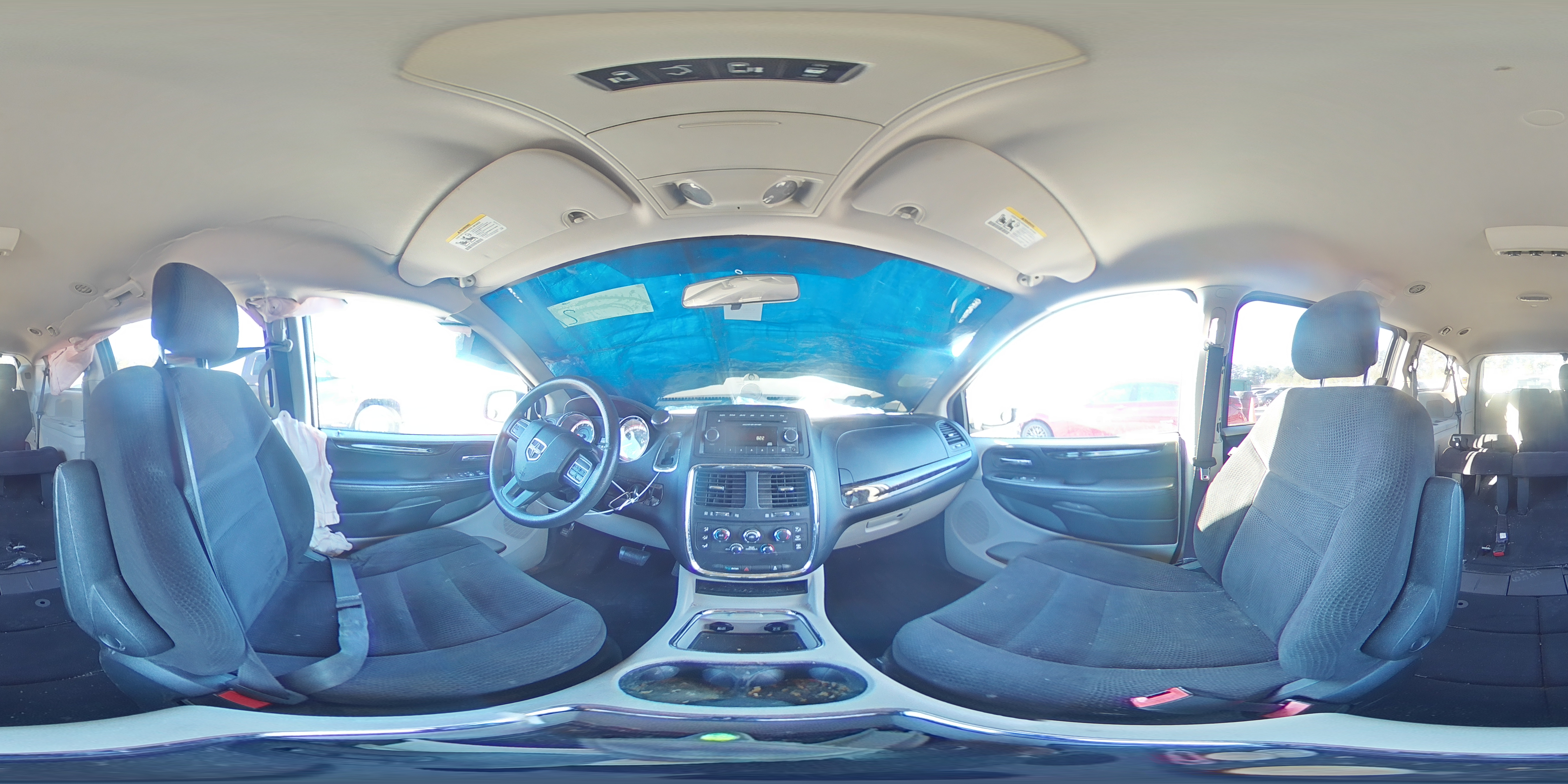 2014 Dodge Caravan - Image 15