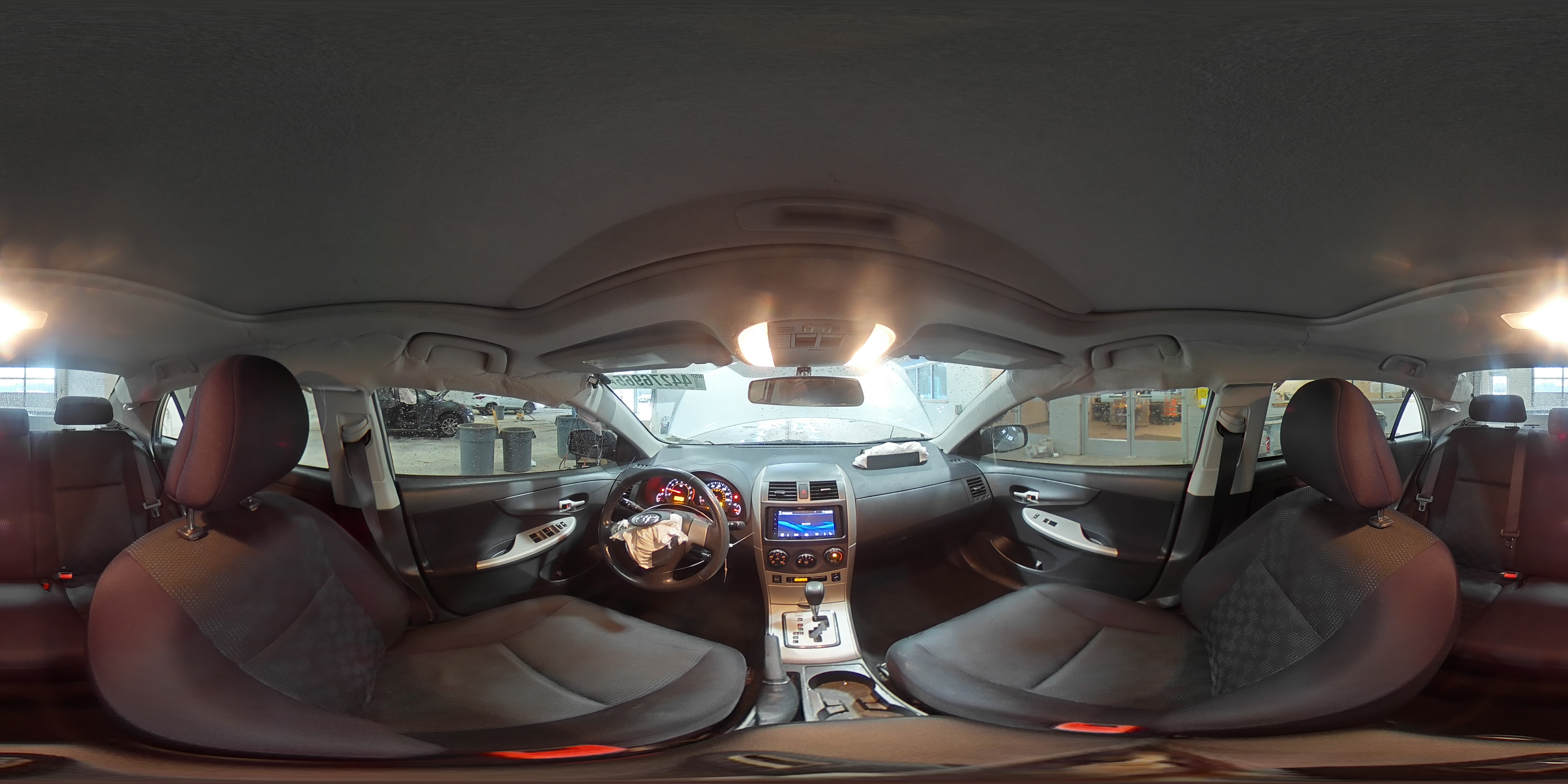 2010 Toyota Corolla - Image 12