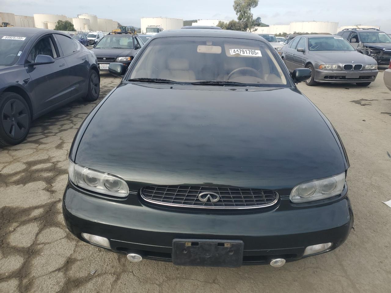 1996 Infiniti J - Image 5