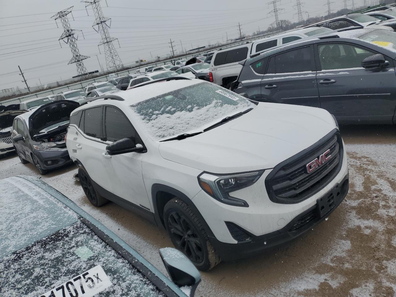 2021 GMC Terrain - Image 4