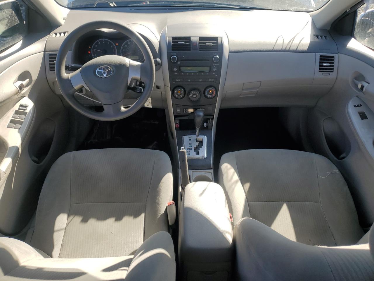 2010 Toyota Corolla - Image 8