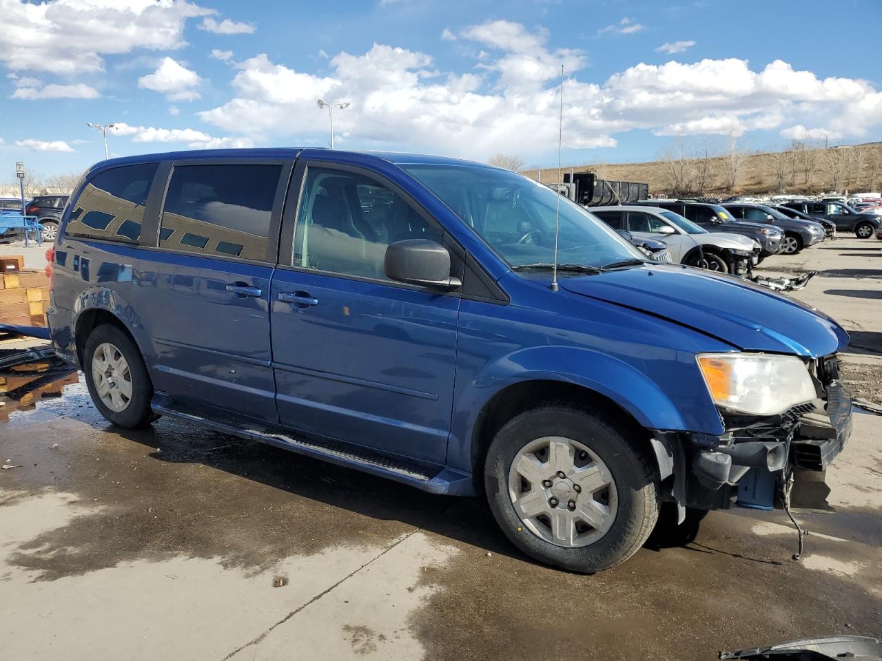 2011 Dodge Caravan - Image 4