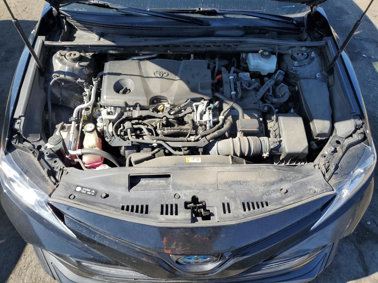 2019 Toyota Camry - Image 11